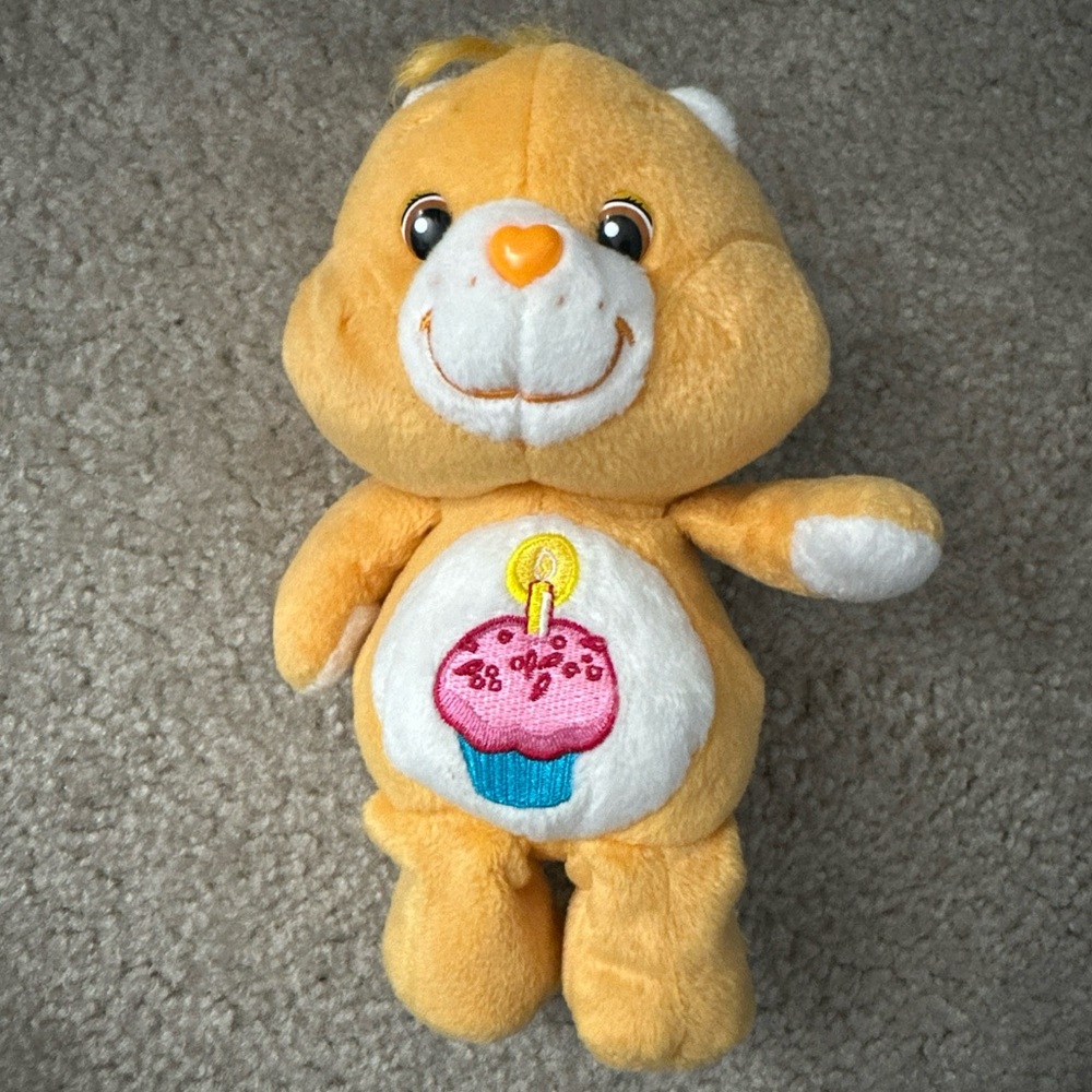 Vintage 2002 Care Bears Birthday Bear 8” Plush 20th Anniversary Cupcake Orange